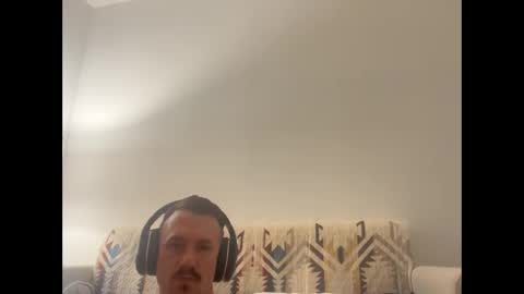 Snapshot of sirbubblesworth chatting on 09.15.25 sirbubblesworth online show from 09.15.25