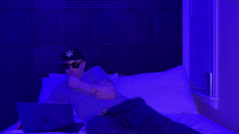 Snapshot of sirdaddymcqween chatting on 12.23.25 Sir Daddy McQween online show from 12.23.25