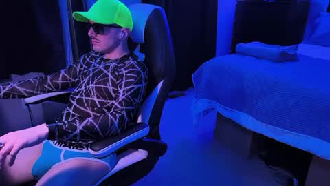 Snapshot of sirdaddymcqween chatting on 02.09.26 Sir Daddy McQween online show from 02.09.26