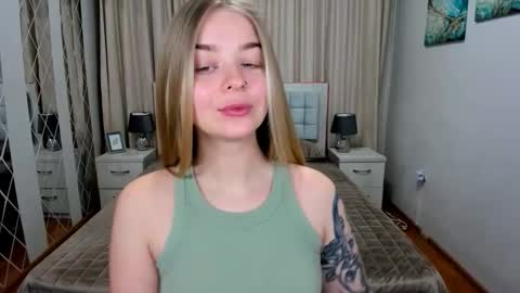 SirenaBloom online show from 03.12.26