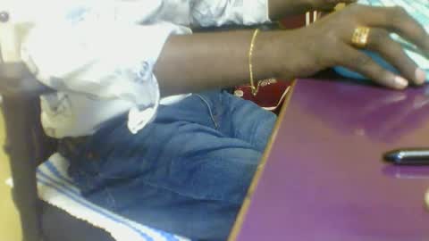 Snapshot of siri2030 chatting on 12.03.24 siri2030 online show from 12.03.24