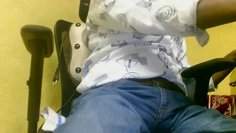 Snapshot of siri2030 chatting on 12.03.24 siri2030 online show from 12.03.24