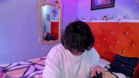 Snapshot of sirius_angels chatting on 12.05.24 Sirius angels online show from 12.05.24