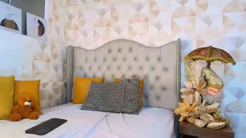 Snapshot of siriuss_collin chatting on 12.15.25 siriuss_collin online show from 12.15.25