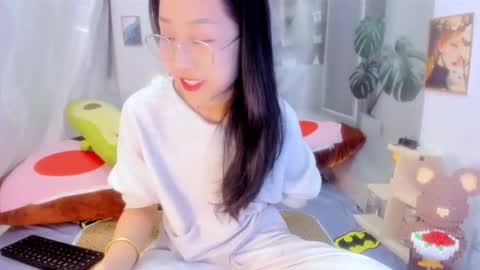 julila online show from 11.25.25