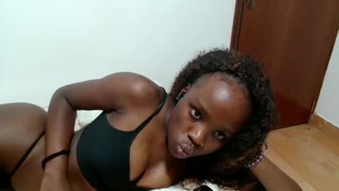 shannie online show from 04.11.26