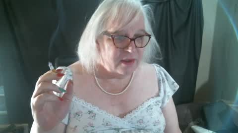 Sissy Diane online show from 12.22.24