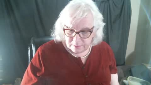 Sissy Diane online show from 12.30.24