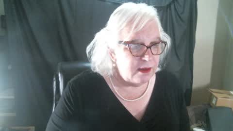 Sissy Diane online show from 01.09.25