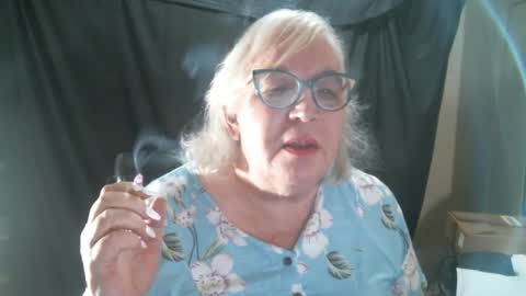 Sissy Diane online show from 01.16.25