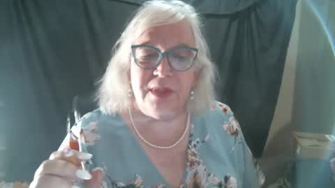 Sissy Diane online show from 01.21.25