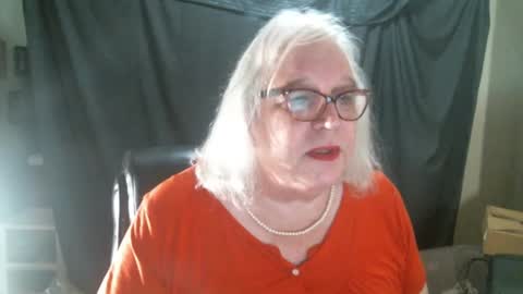 Sissy Diane online show from 03.05.25