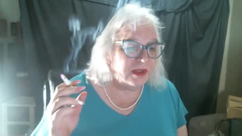 Sissy Diane online show from 03.06.25