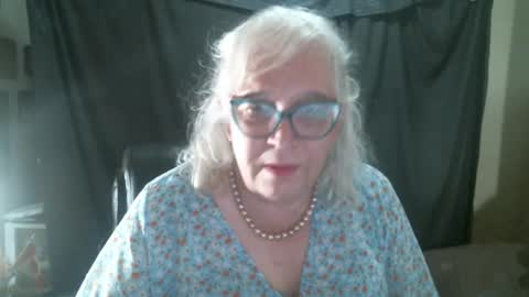 Sissy Diane online show from 10.08.25