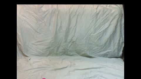 Snapshot of sissymissyxdress chatting on 01.12.25 Missy online show from 01.12.25