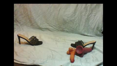 Snapshot of sissymissyxdress chatting on 01.23.25 Missy online show from 01.23.25