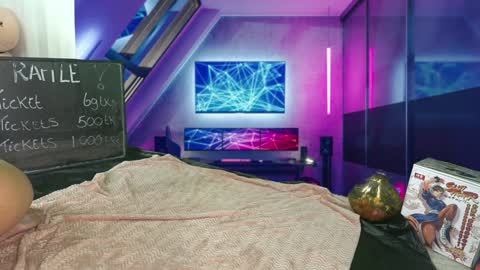 Snapshot of siswet19 chatting on 12.12.24 Elise online show from 12.12.24