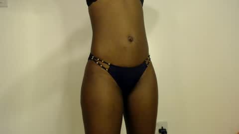 sizzly_ass online show from 07.04.26
