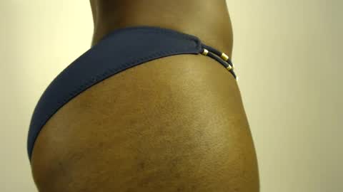 sizzly_ass online show from 07.10.26