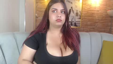 Snapshot of skeler_lovd_b chatting on 02.24.25 Skarlet online show from 02.24.25