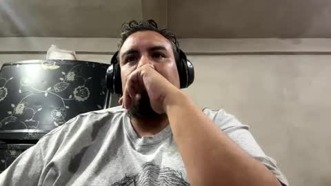 Snapshot of skinhell chatting on 11.01.25 Elias online show from 11.01.25