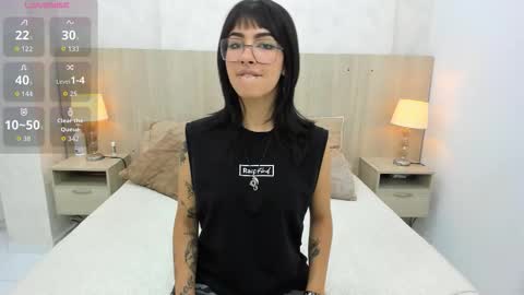 Snapshot of skinny_emily chatting on 09.20.25 Emily Rojas online show from 09.20.25