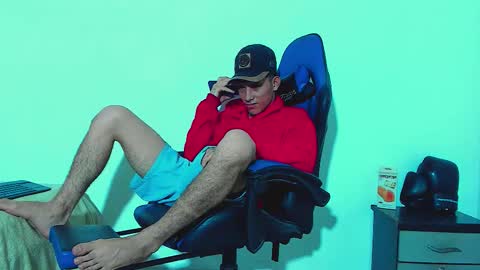 Snapshot of skinny_marked chatting on 11.06.25 skinny marked online show from 11.06.25