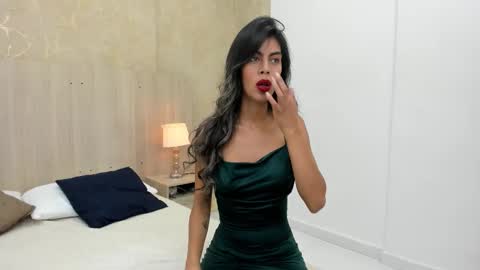 Noa online show from 10.17.25