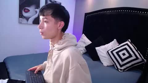 Snapshot of skinny_office chatting on 02.07.26 David online show from 02.07.26