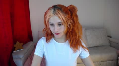 Snapshot of skinny_raven chatting on 01.30.25 Marion online show from 01.30.25