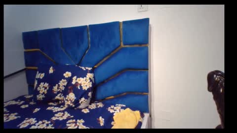 skinnyasssexyboobs online show from 11.16.25