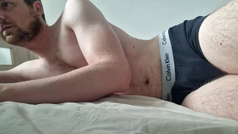 Snapshot of skinnyb24 chatting on 05.31.26 skinnyb24 online show from 05.31.26