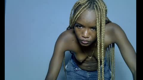 Linda independent model online show from 04.04.26