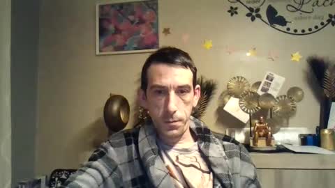 Snapshot of skinnybigcock2 chatting on 12.30.24 SkinnyBigCock2 online show from 12.30.24