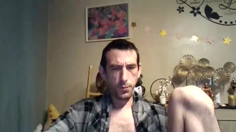 Snapshot of skinnybigcock2 chatting on 10.06.25 SkinnyBigCock2 online show from 10.06.25
