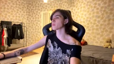 skinnyfitboi online show from 04.29.26