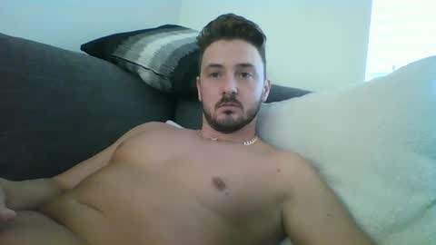 skinnyguylongdick1 online show from 02.02.25