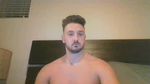 skinnyguylongdick1 online show from 02.12.25