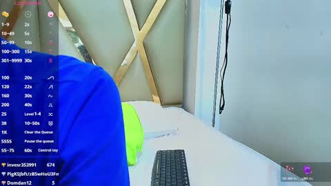 Karla  online show from 03.01.25