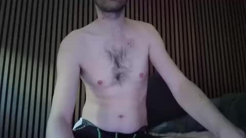 Snapshot of skinnytomdickinson chatting on 05.04.26 skinnytomdickinson online show from 05.04.26
