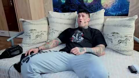 skirlingod online show from 09.15.25
