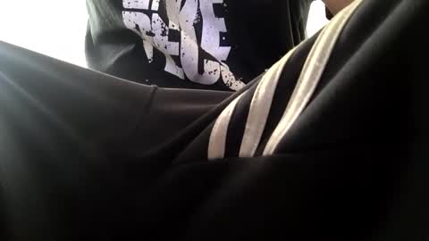 Snapshot of skorpioboy chatting on 01.06.26 Pussy fan online show from 01.06.26