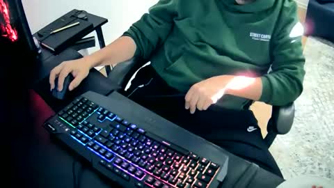 skullcandyyyy online show from 04.09.26