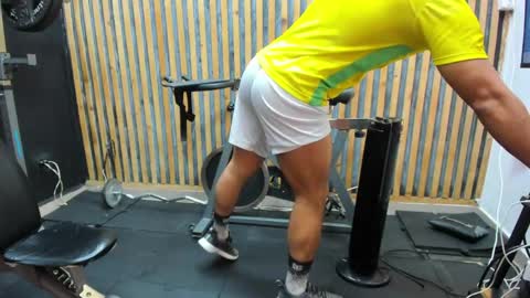 SKY online show from 04.12.26