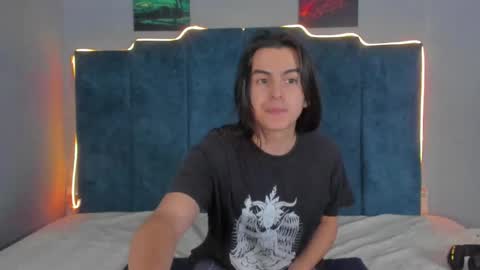 Santiago online show from 10.17.25