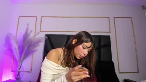 Snapshot of sky_n_zayn chatting on 04.19.26 sky_n_zayn online show from 04.19.26