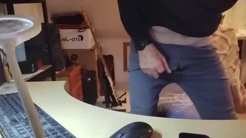 skydog819 online show from 11.20.25