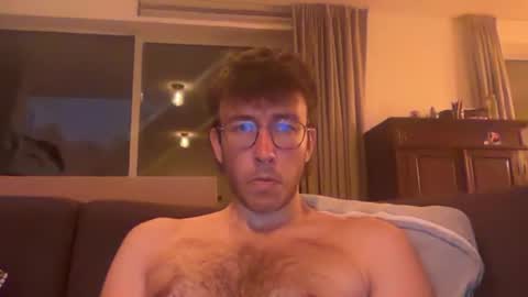 skyisthelimit1995 online show from 06.11.26