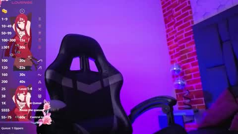 Snapshot of skylar__gray chatting on 10.25.25 skylar online show from 10.25.25