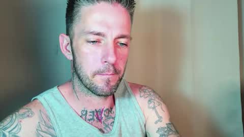Snapshot of skylarrgrey chatting on 06.11.26 SkylarGrey online show from 06.11.26